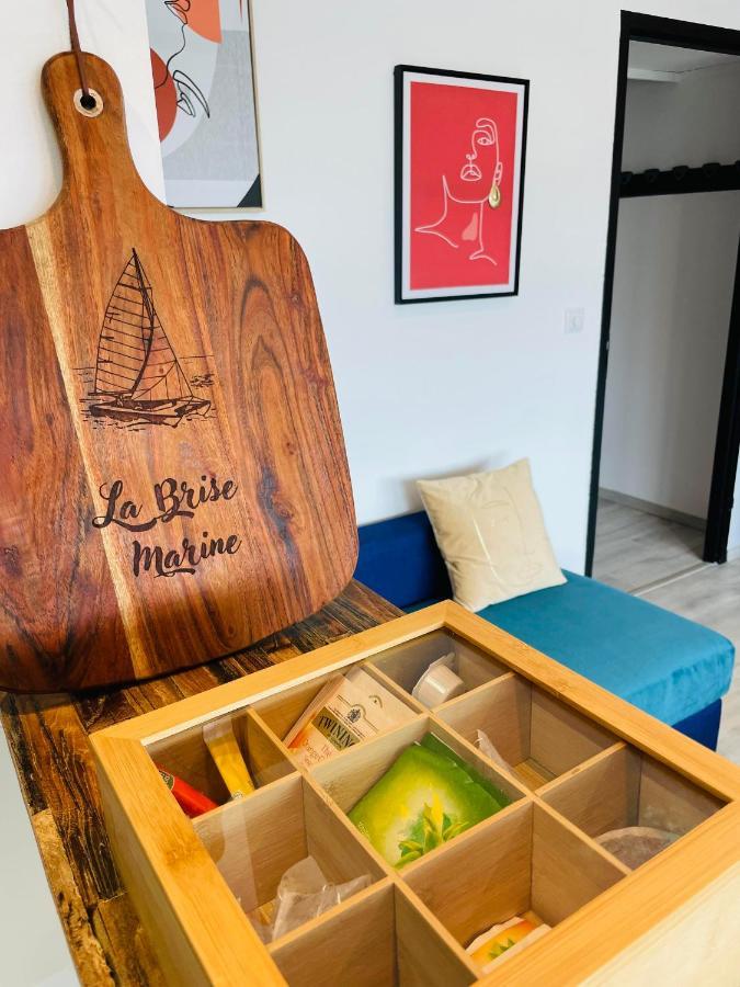 Ferienwohnung La Brise Marine Calais Exterior foto